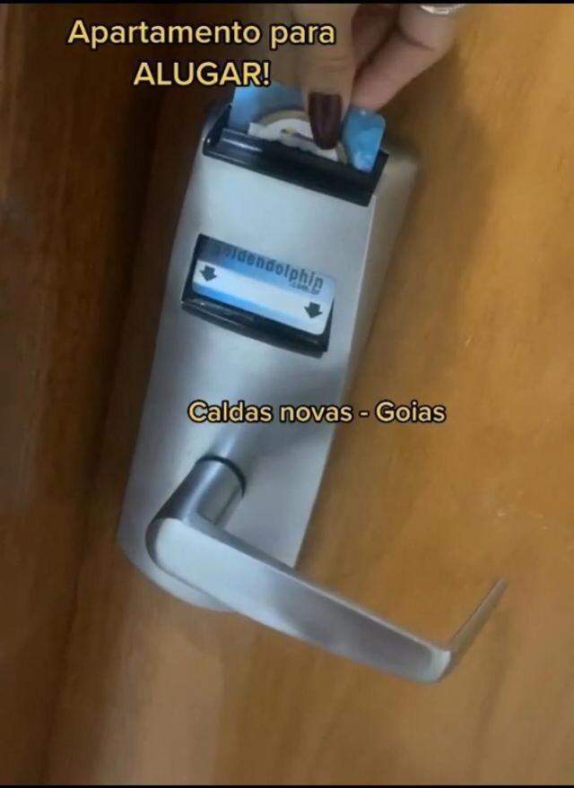 Hotel Golden Dolphin Express - Aguas Termais 24H カルダス・ノバス エクステリア 写真